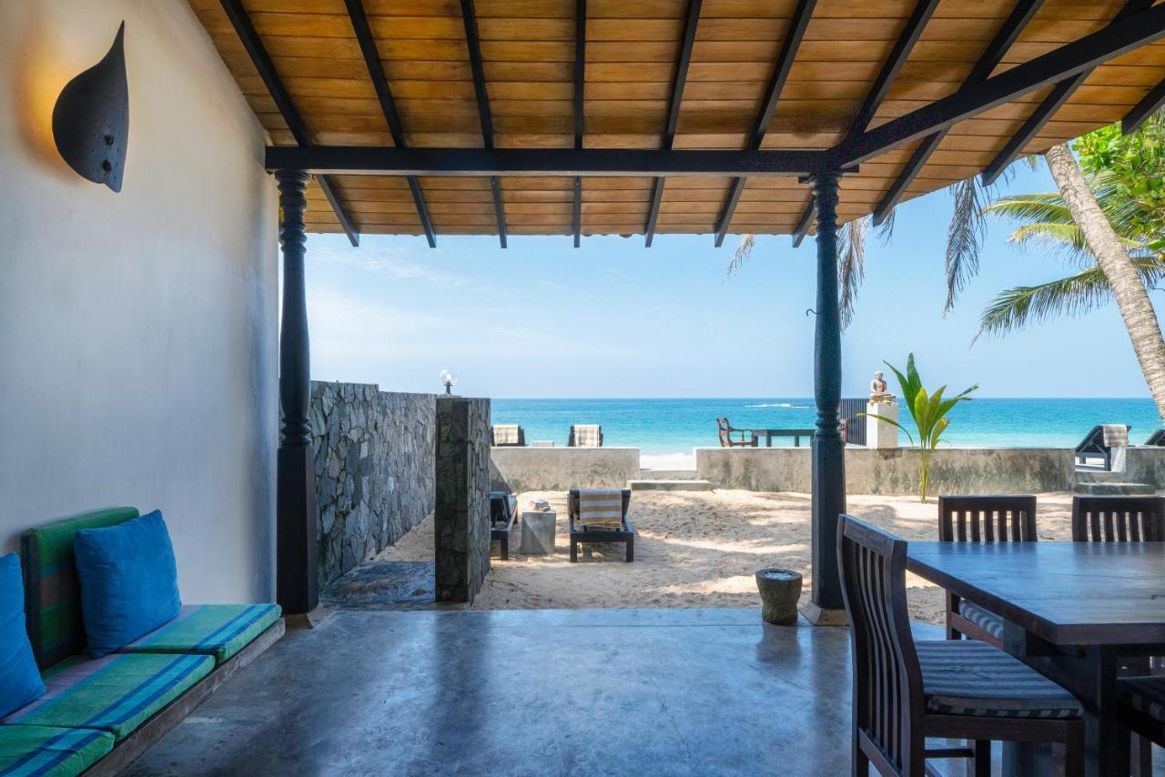 Blue Parrot Beach Villa Ambalangoda  Exterior foto